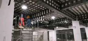 博尔塔拉一商场梁，楼板碳纤维加固施工